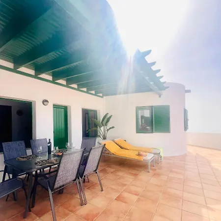 La Asomada Moon Lanzarote تياس