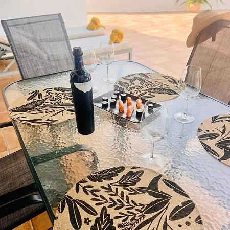 فيلة La Asomada Moon Lanzarote *