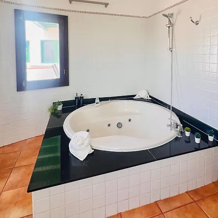 La Asomada Moon Lanzarote * تياس